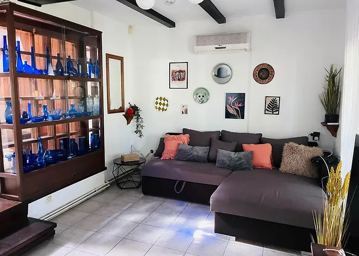 Vadvirag Apartmanhaz