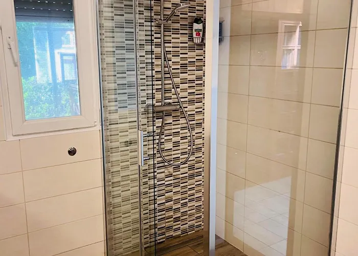 Vadvirag Apartmanhaz Gyomaendrőd